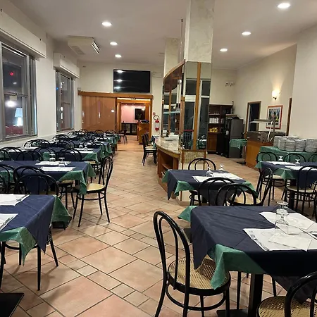 Iris Mare רימיני